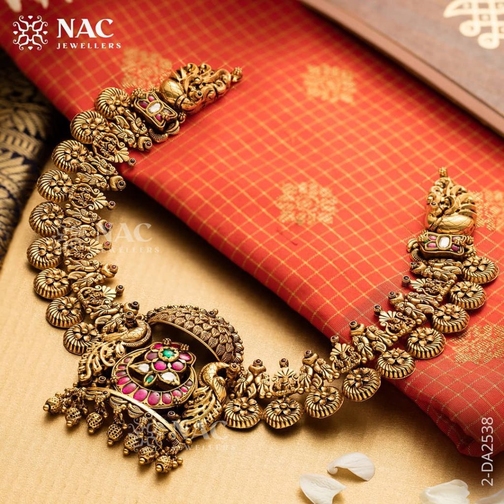 Beautiful Carved Necklace From NAC Jewellers - South India Jewels
