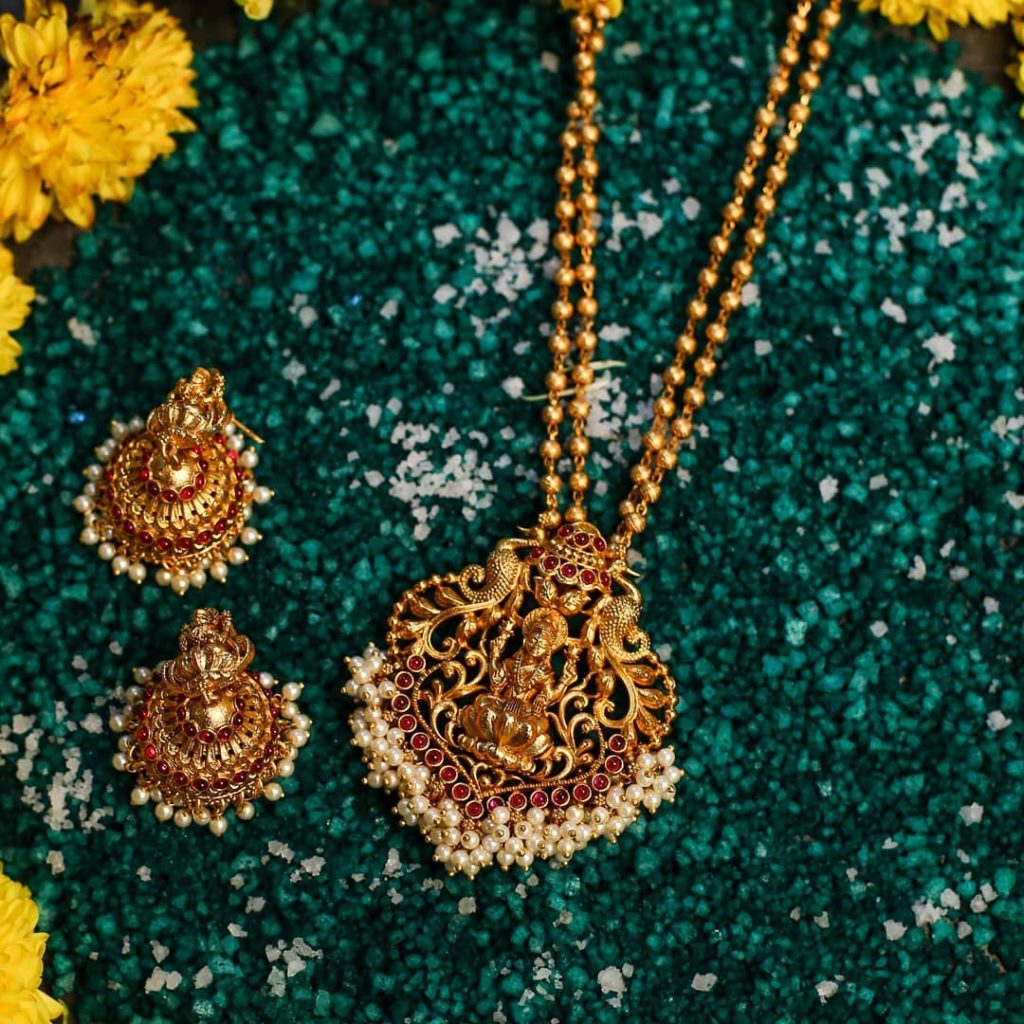 Ethnic Necklace Set From Narayana Pearls