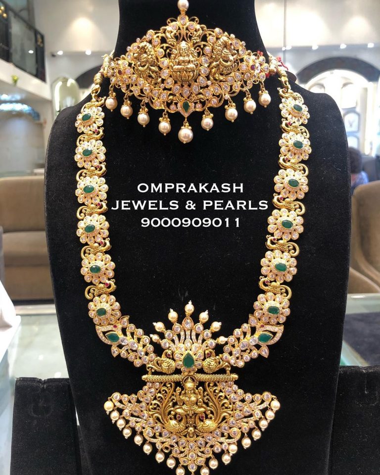 Grand Gold Necklace From Omprakash Jewels & Pearls