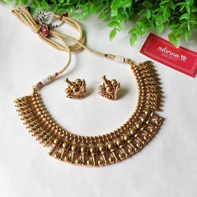 antique-gold-necklace-set