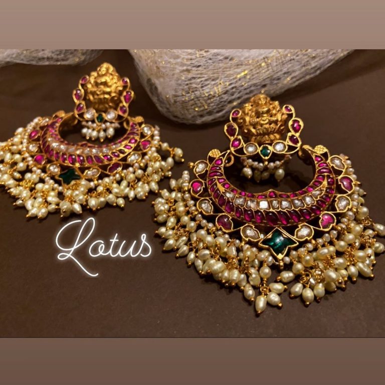 gold-polish-lakshmi-chandbalis