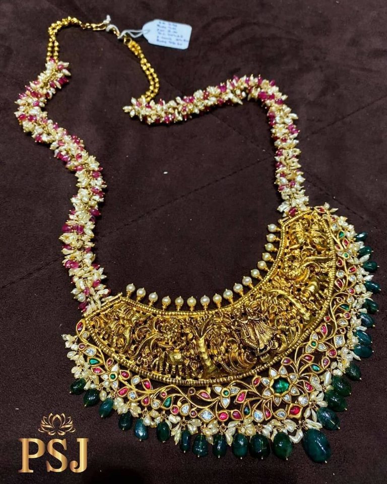 stunning-temple-necklace