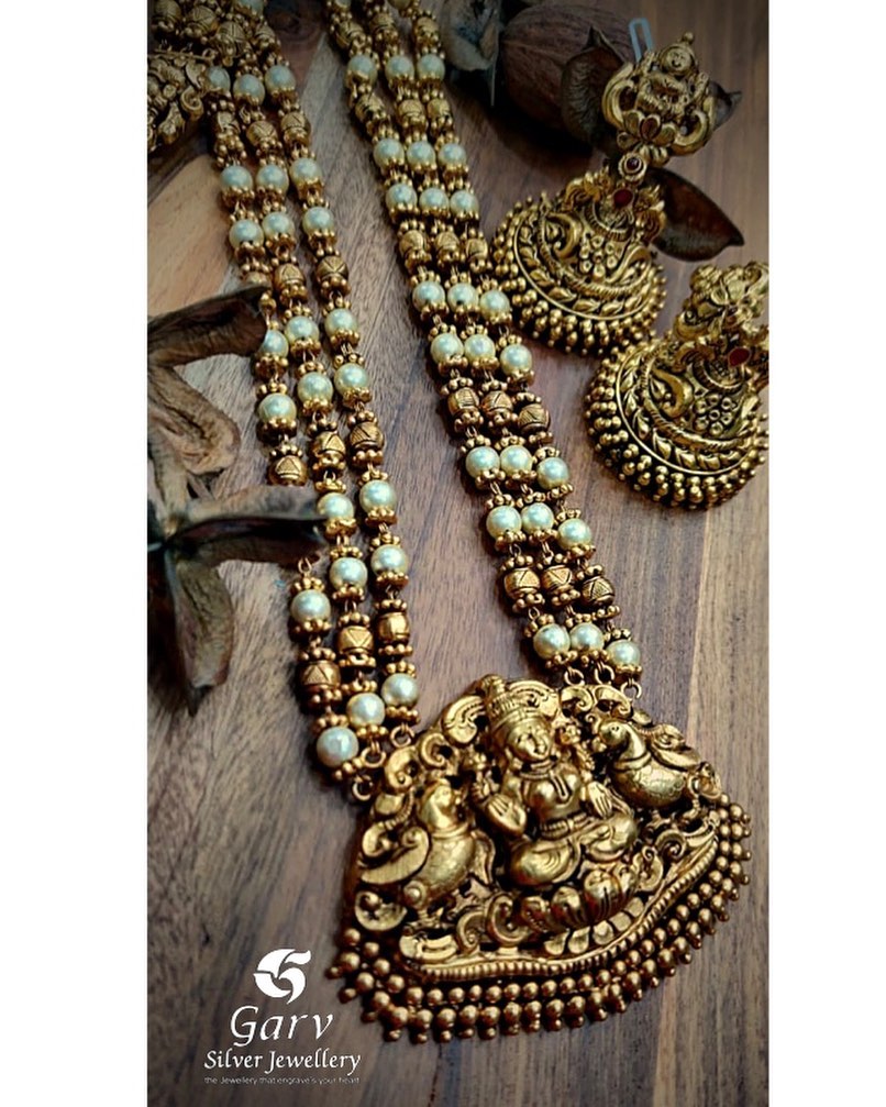 temple-necklace