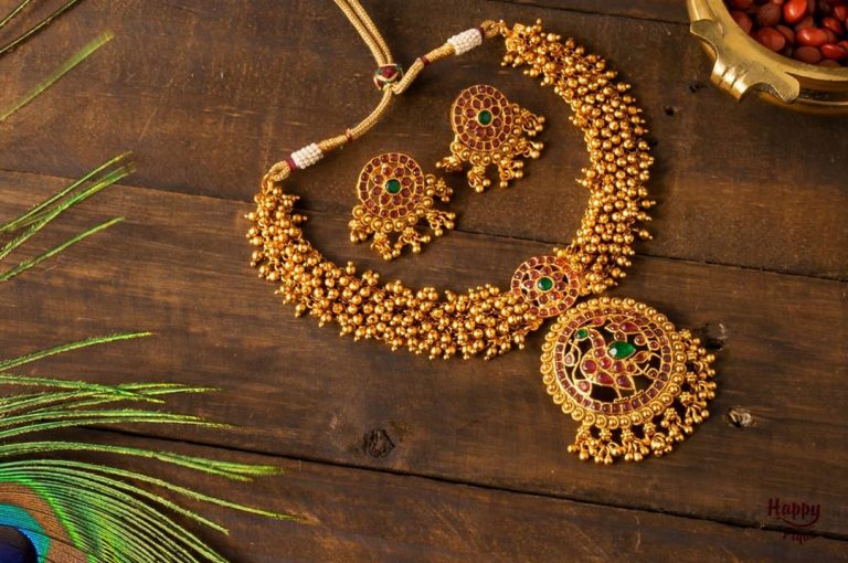 golden-pearl-bunch-annapakshi-heavy-necklace