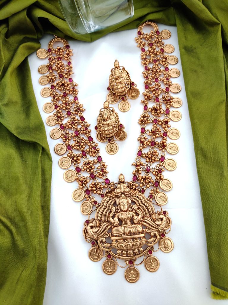 Lakshmi-Pendent-with-Ruby-AD-Stone-Layer-Coin-Haram-01