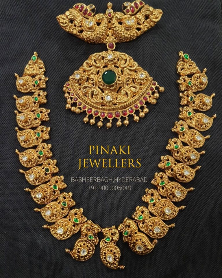 traditional-gold-mango-necklace