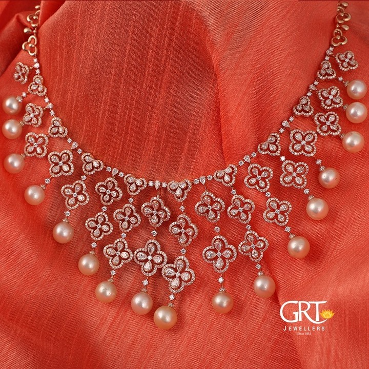 diamond-pearl-necklace