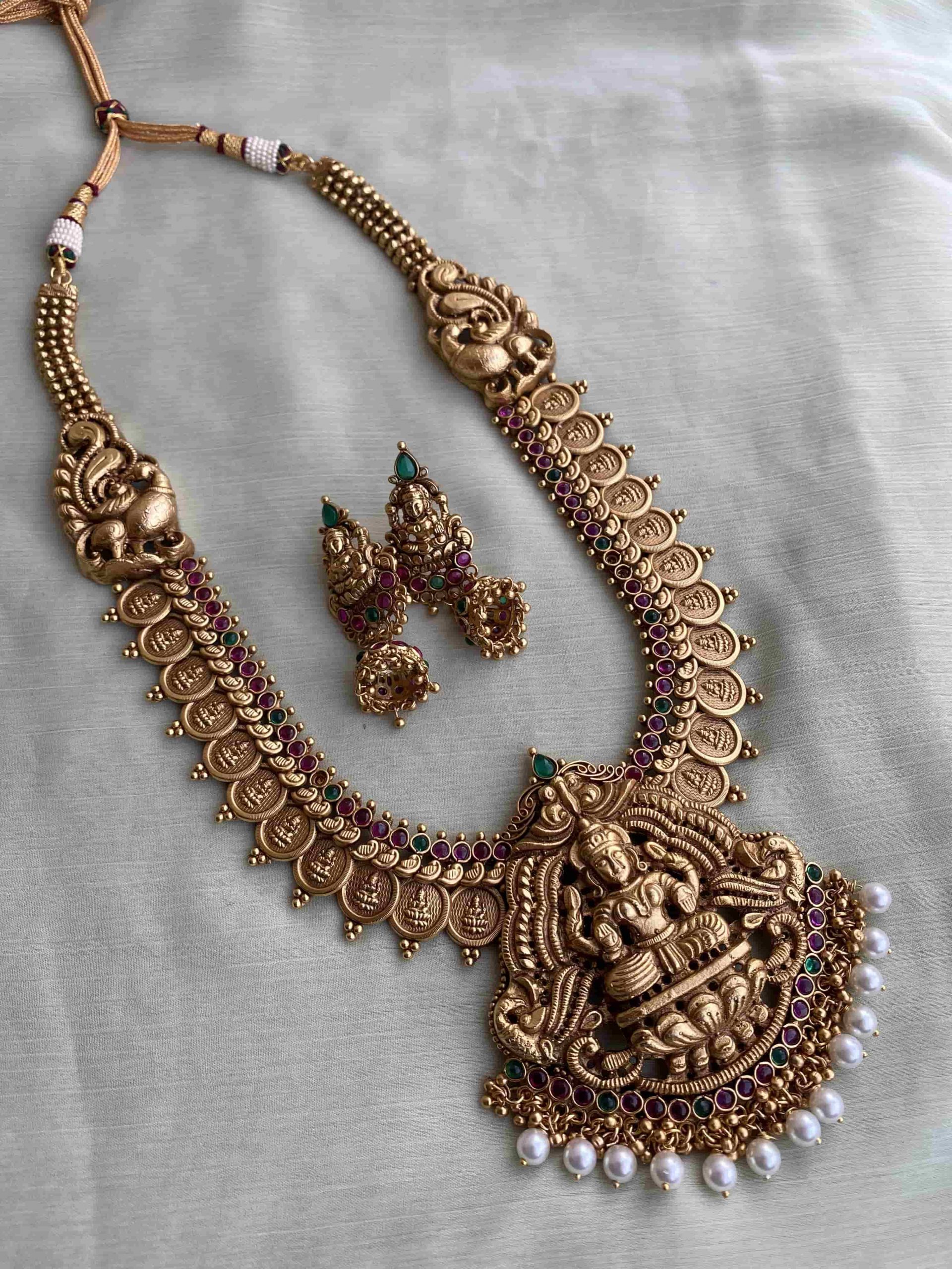 Antique-Bridal-Lakshmi-Pendant-Haram-01-scaled