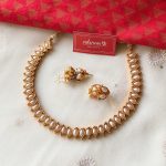 White Pearl Short Necklace With Matching Earrings