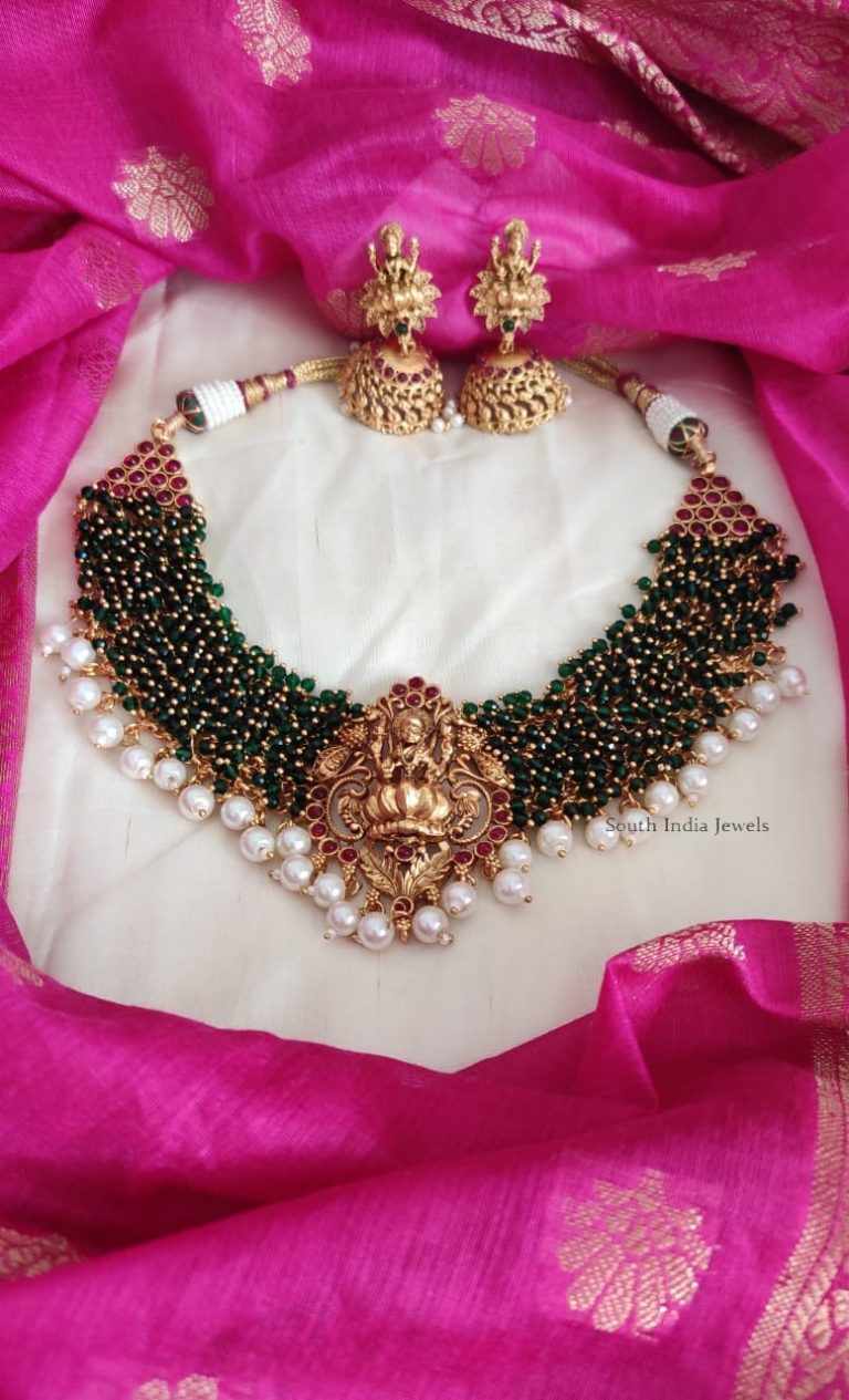 Imitation-Lakshmi-Pendant-Beads-Necklace-01