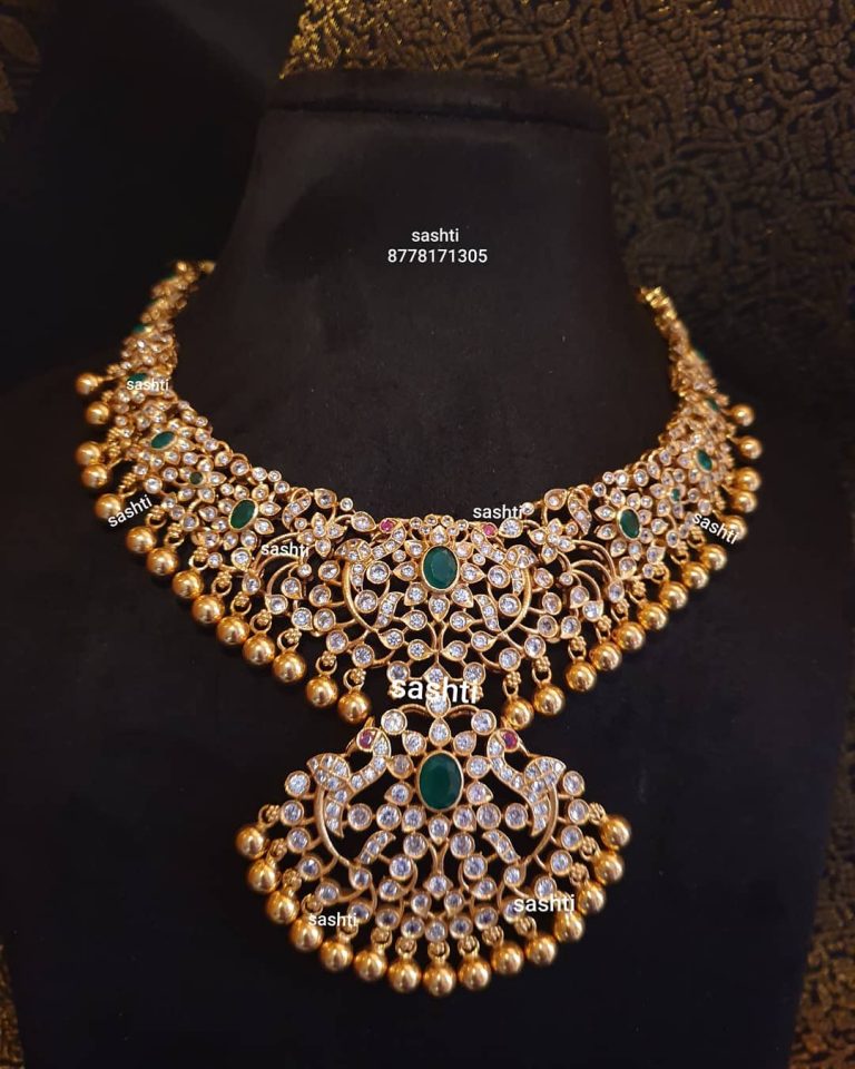gold-plated-stone-necklace