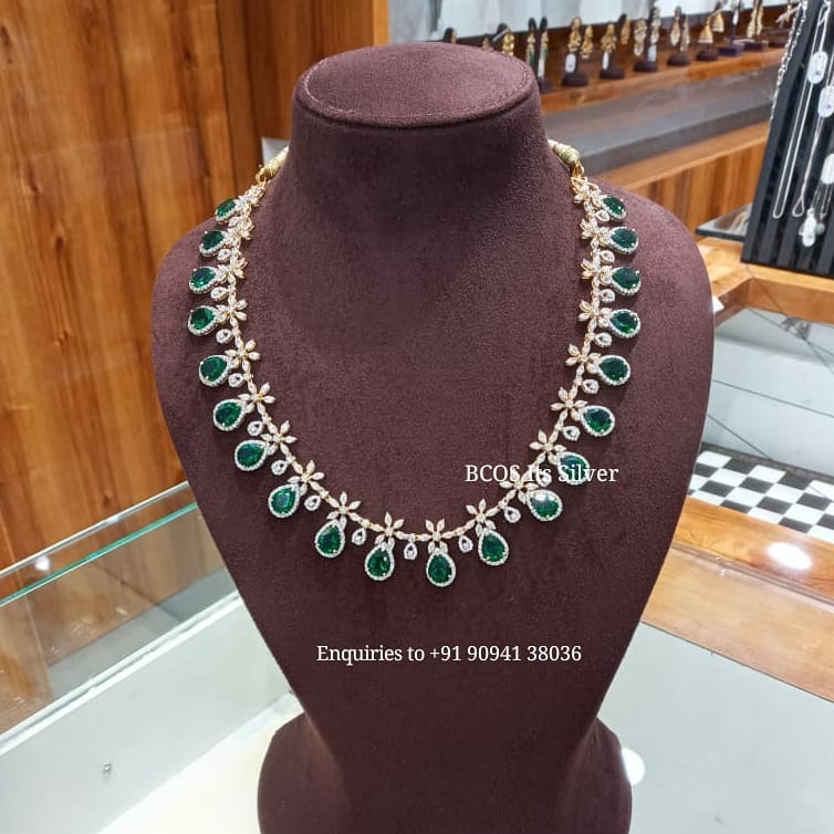 Descodificar Distante Donación Swarovski Diamond Necklace - South India Jewels