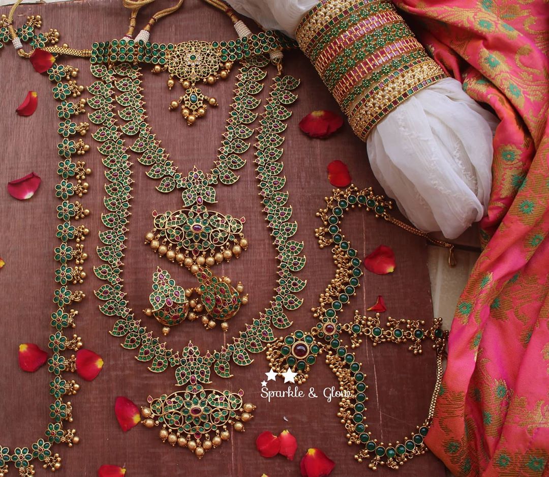 green-colour-bridal-jewelry-set