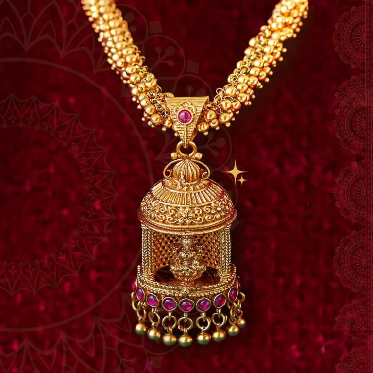 imitation-lakshmi-necklace