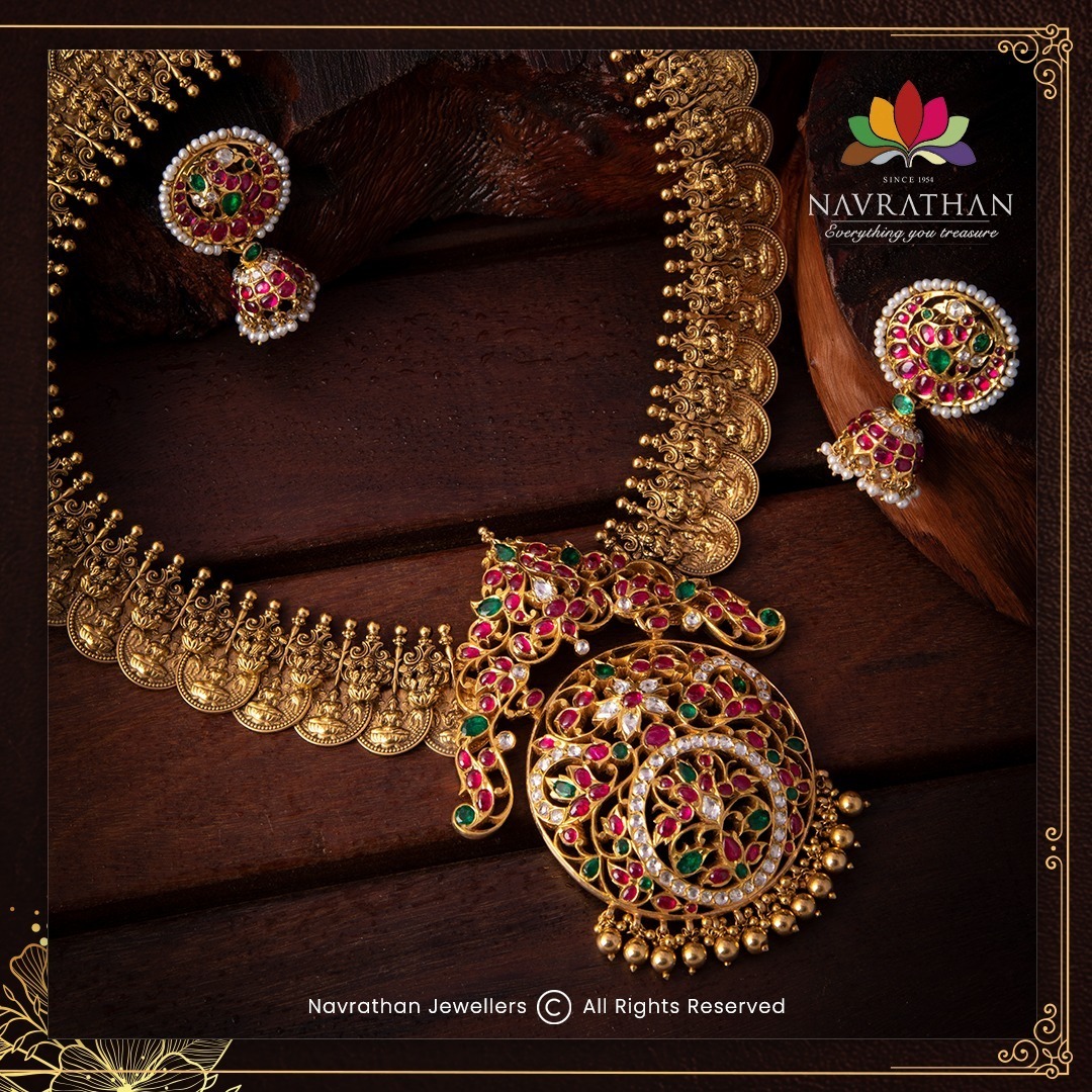 antique-lakshmi-necklace-set