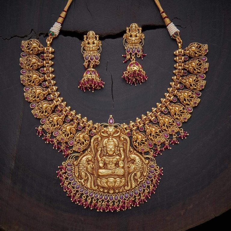 antique-lakshmi-necklace-set