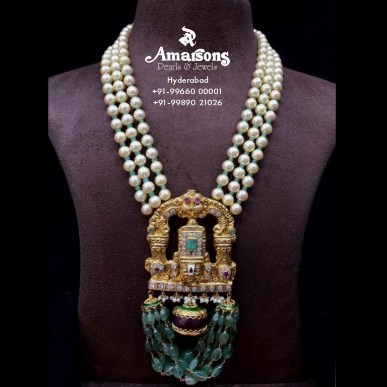 pearl-balaji-gold-pendant-with-emerald-stone