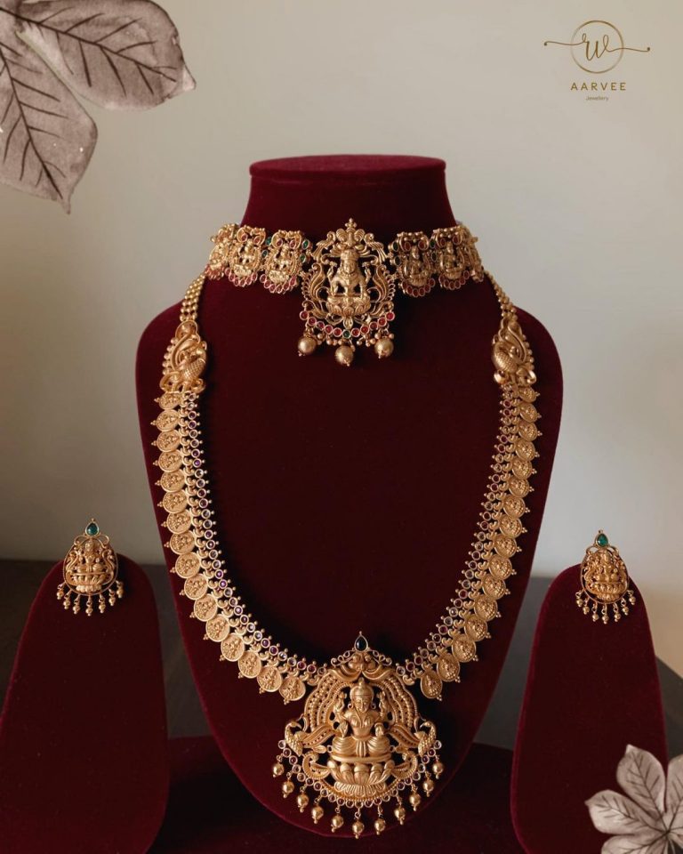 lakshmi-temple-necklace-sets