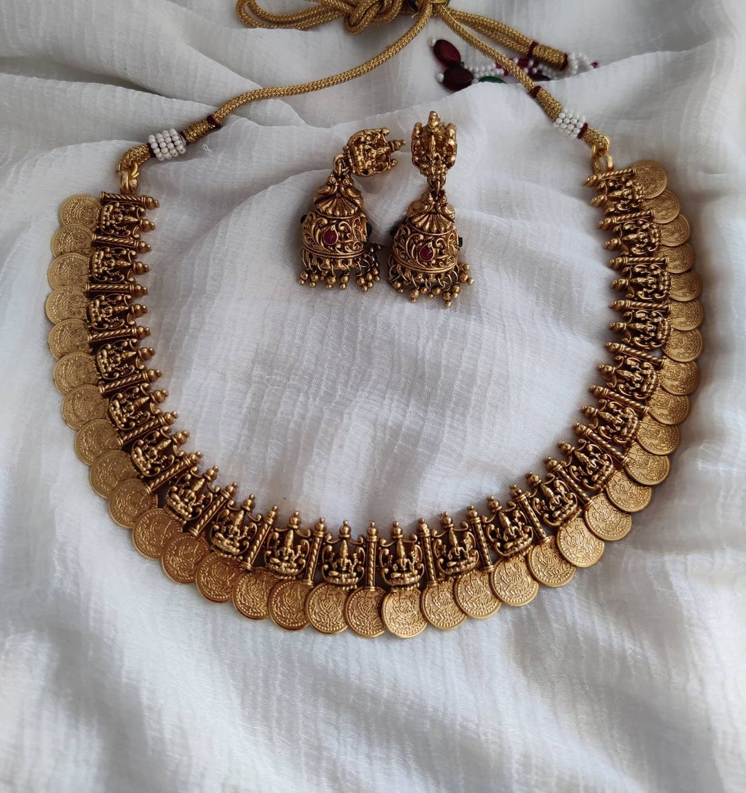 Gold-plated kasumala necklace
