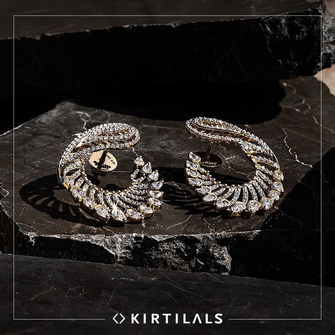 Honey in Kirtilals Diamond Necklace - Jewellery Designs