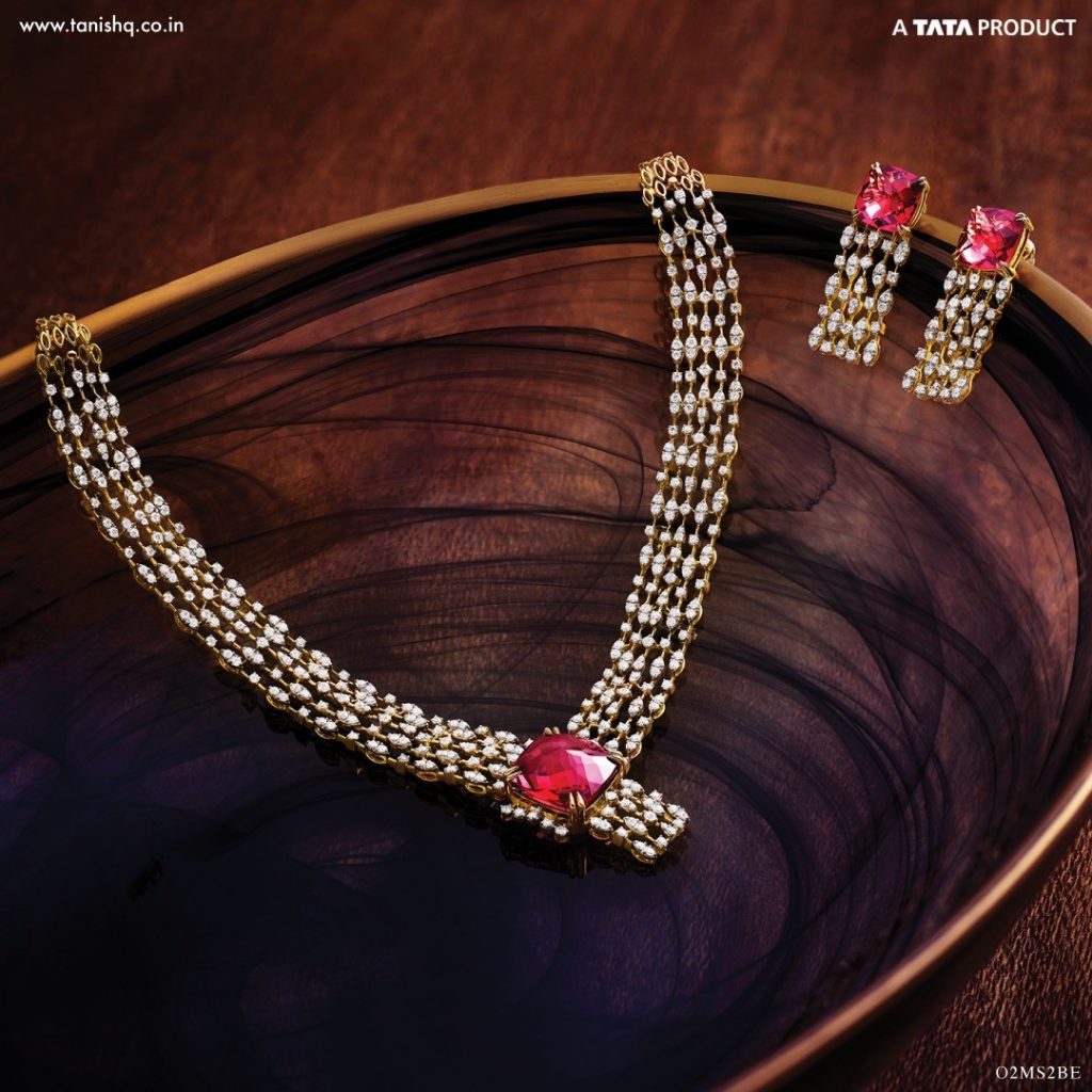 Tanishq Diamond Necklace Set Designs With Price Luxurious Diamond Necklace Designs from Tanishq